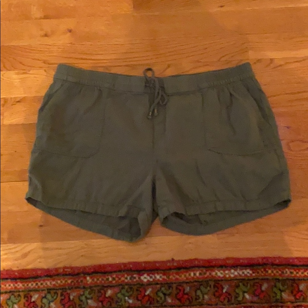 Old navy short